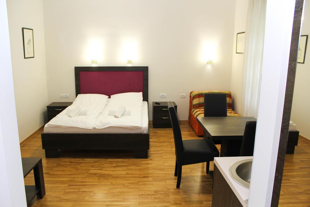 Wake Up Apartments And Rooms Belgrad Exterior foto