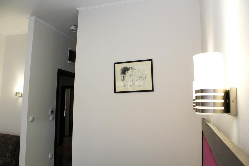 Wake Up Apartments And Rooms Belgrad Exterior foto