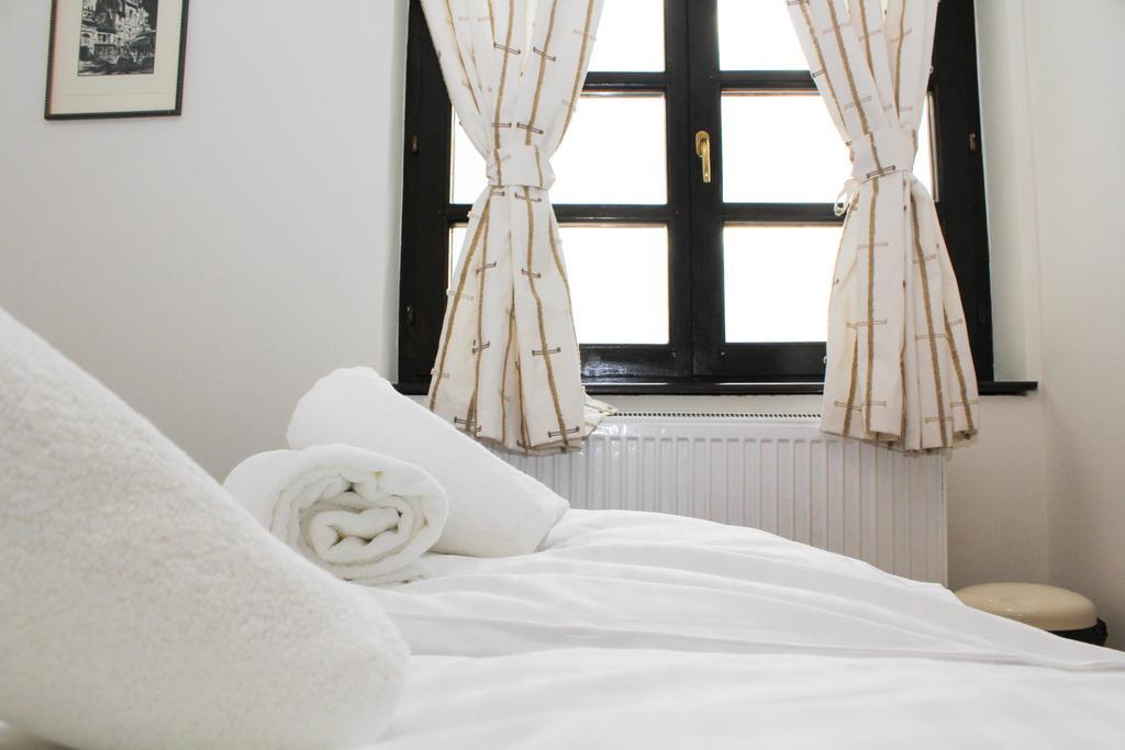 Wake Up Apartments And Rooms Belgrad Exterior foto