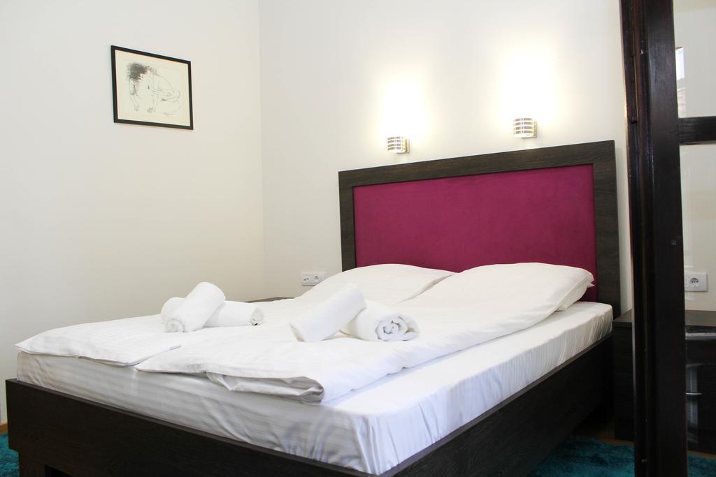 Wake Up Apartments And Rooms Belgrad Exterior foto