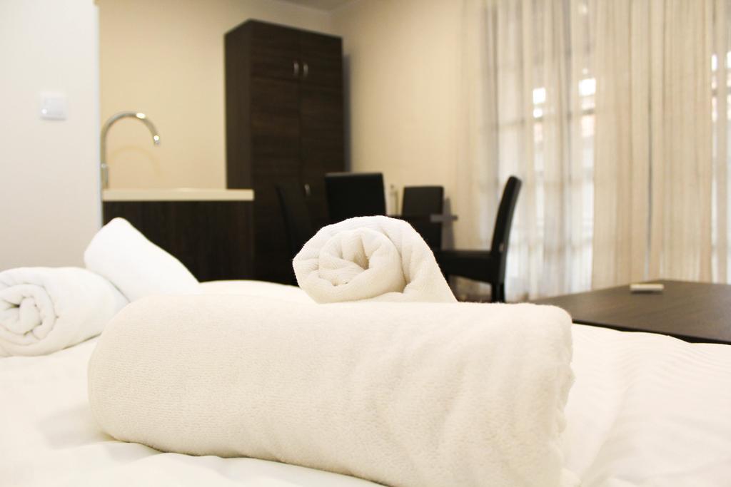 Wake Up Apartments And Rooms Belgrad Exterior foto